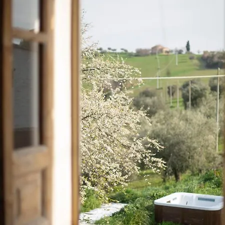 Holiday home Casale Delle Rondini Notaresco